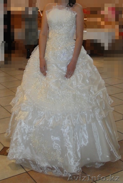 продам платья размеры 42-44 - Изображение #1, Объявление #288613