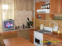 ТРИ В ОДНОМ!!! В связи с переездом продается двухкомнатная квартира! - Изображение #1, Объявление #850477