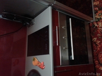 Акриловый угловой кух гарнитур цвета бордо для мал кухни с/п новый в связс  - Изображение #6, Объявление #1029787